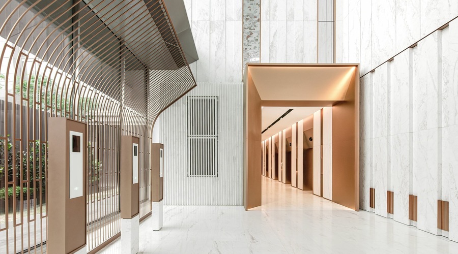 07 YTLHQ L1 liftlobby small